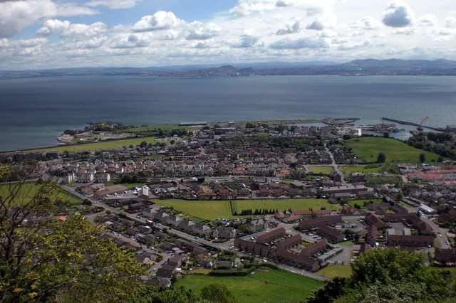 Burntisland from The Binn