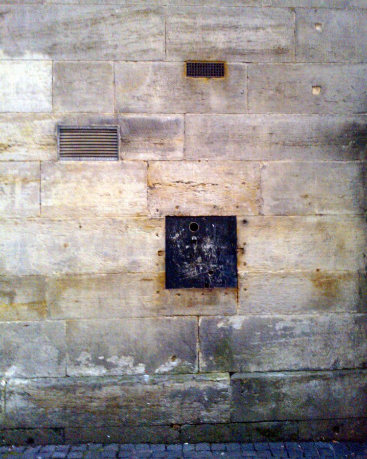 Three Forms, Spring Light. Hunter Square Edinburgh. 15.02.14
